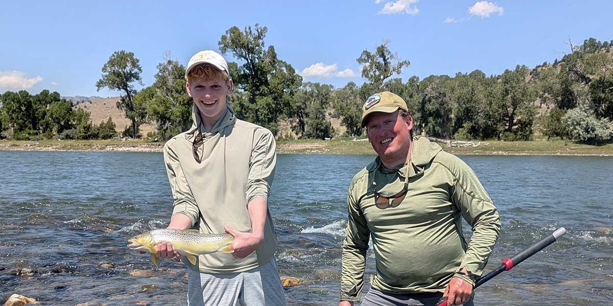 yellowstone country fly fishing logo